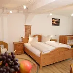 Wolfeicherhof Apartment Eggstatt