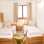 Wolfeicherhof Apartment *